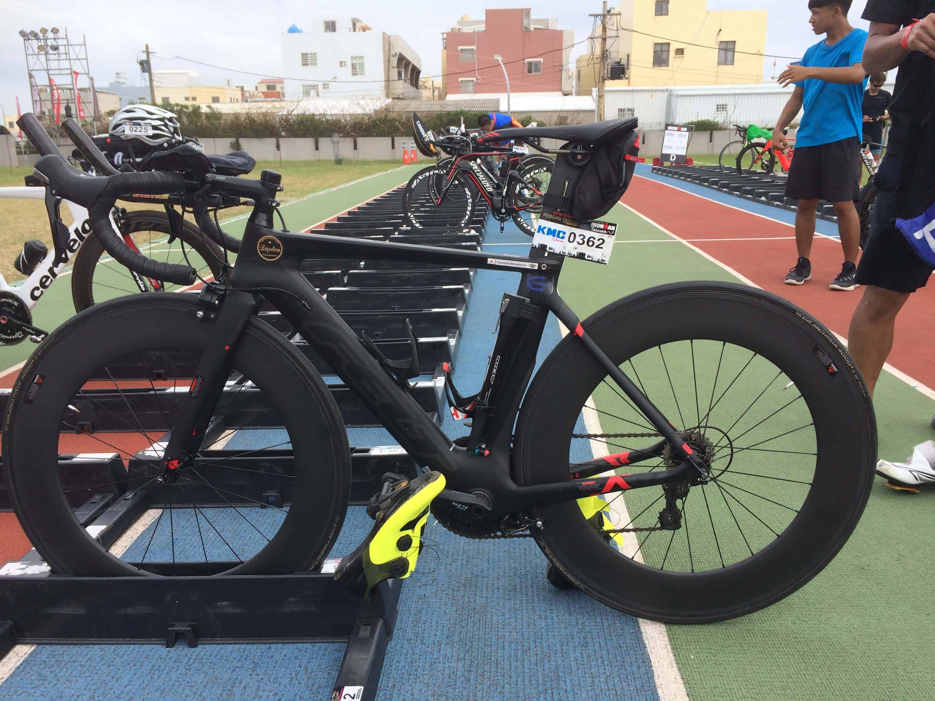 lwc カーボン チューブラ ホイール 11s 決戦使用 lwc カーボン チューブラ ホイール 11s 決戦使用